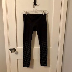 Lululemon Wunder Under Leggings Size 6